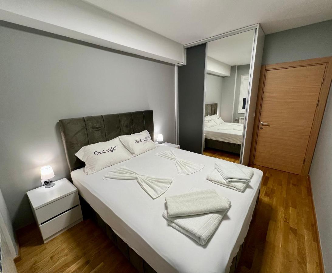 Aj Luxe Residence Скоп'є Екстер'єр фото