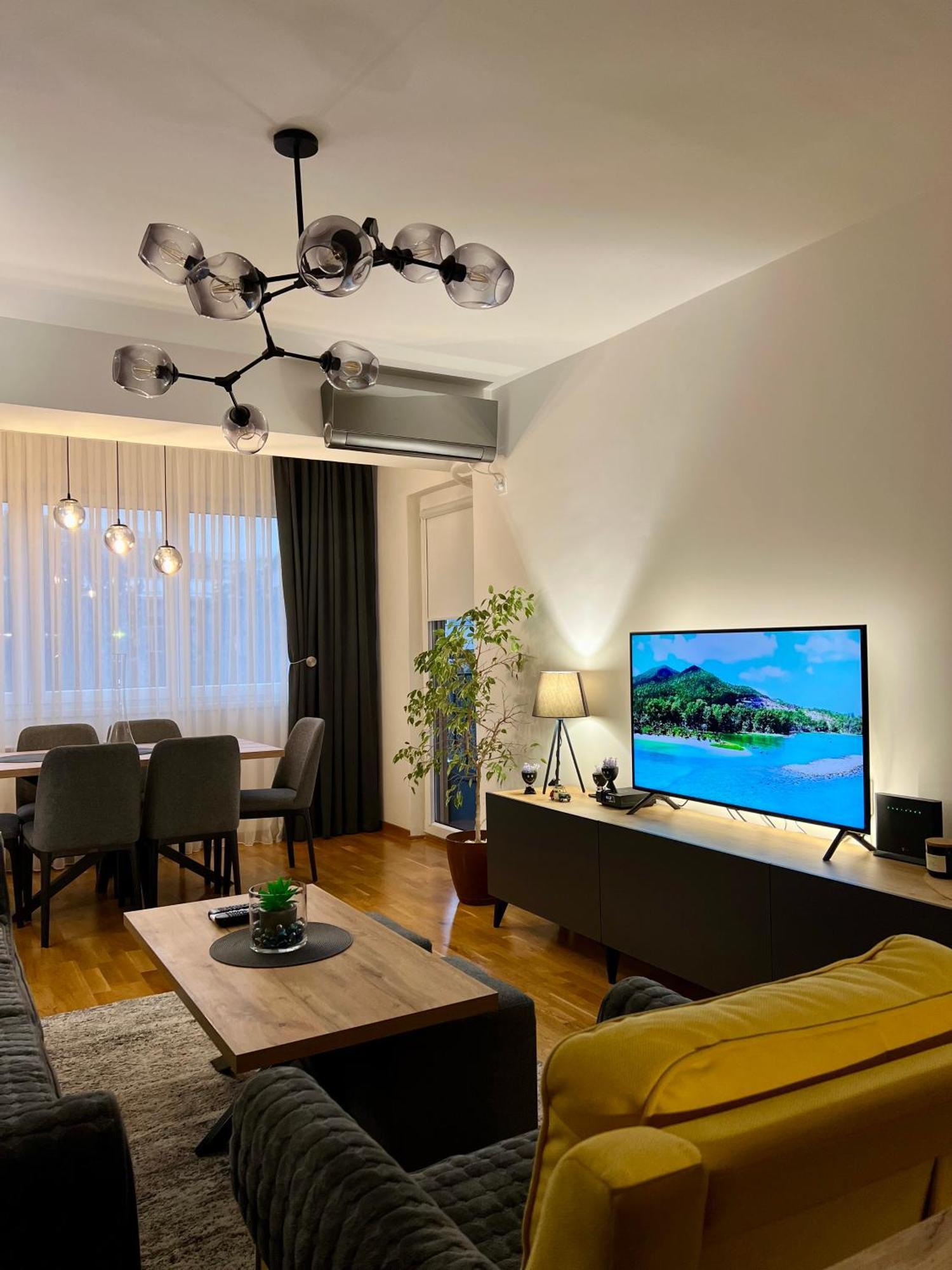 Aj Luxe Residence Скоп'є Екстер'єр фото