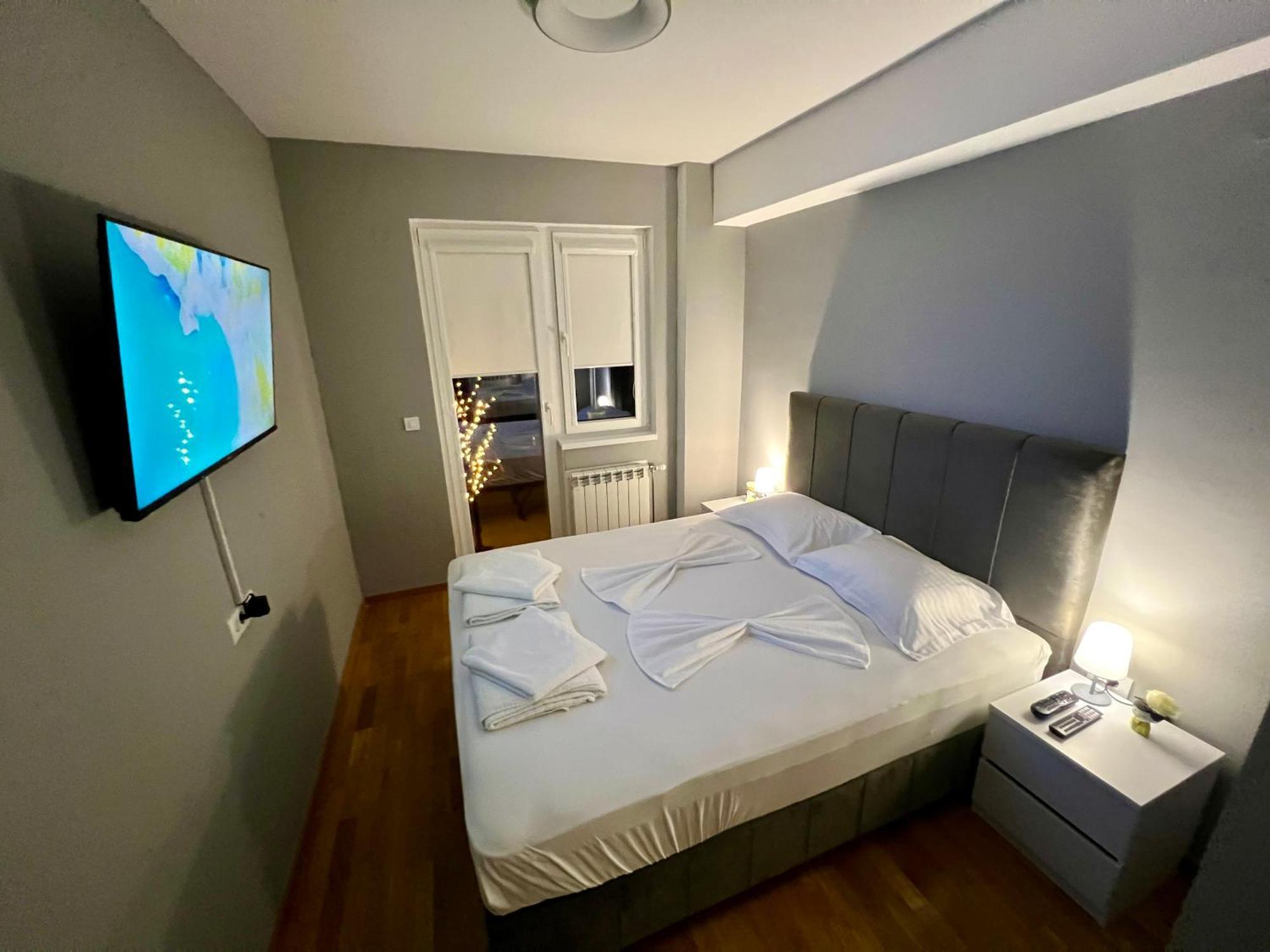 Aj Luxe Residence Скоп'є Екстер'єр фото